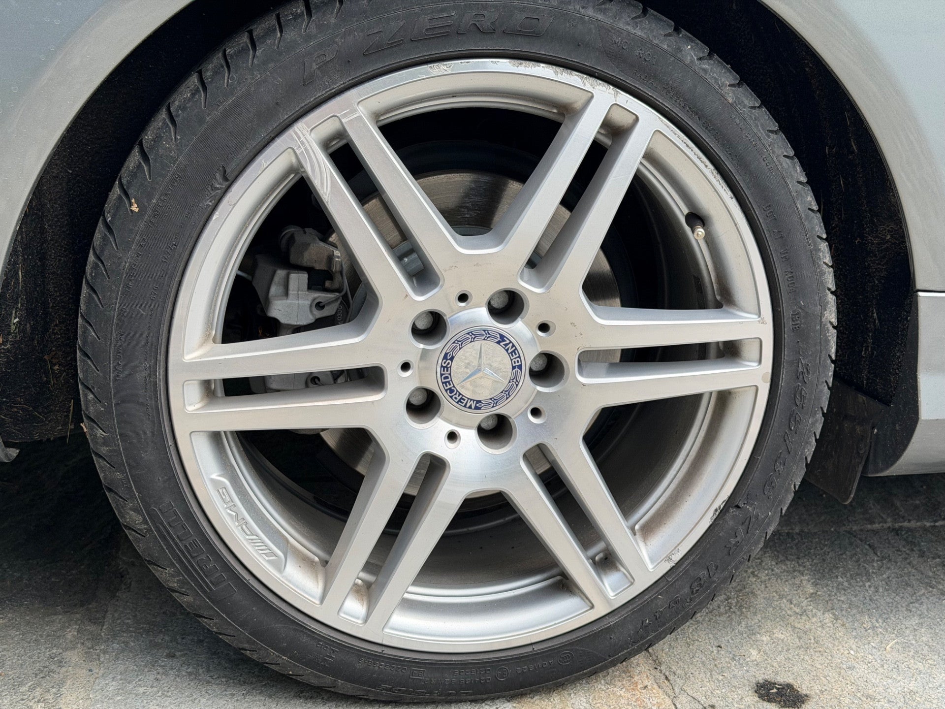 Mercedes-benz E 350 CDI BlueEFFICIENCY Avantgarde AMG bb