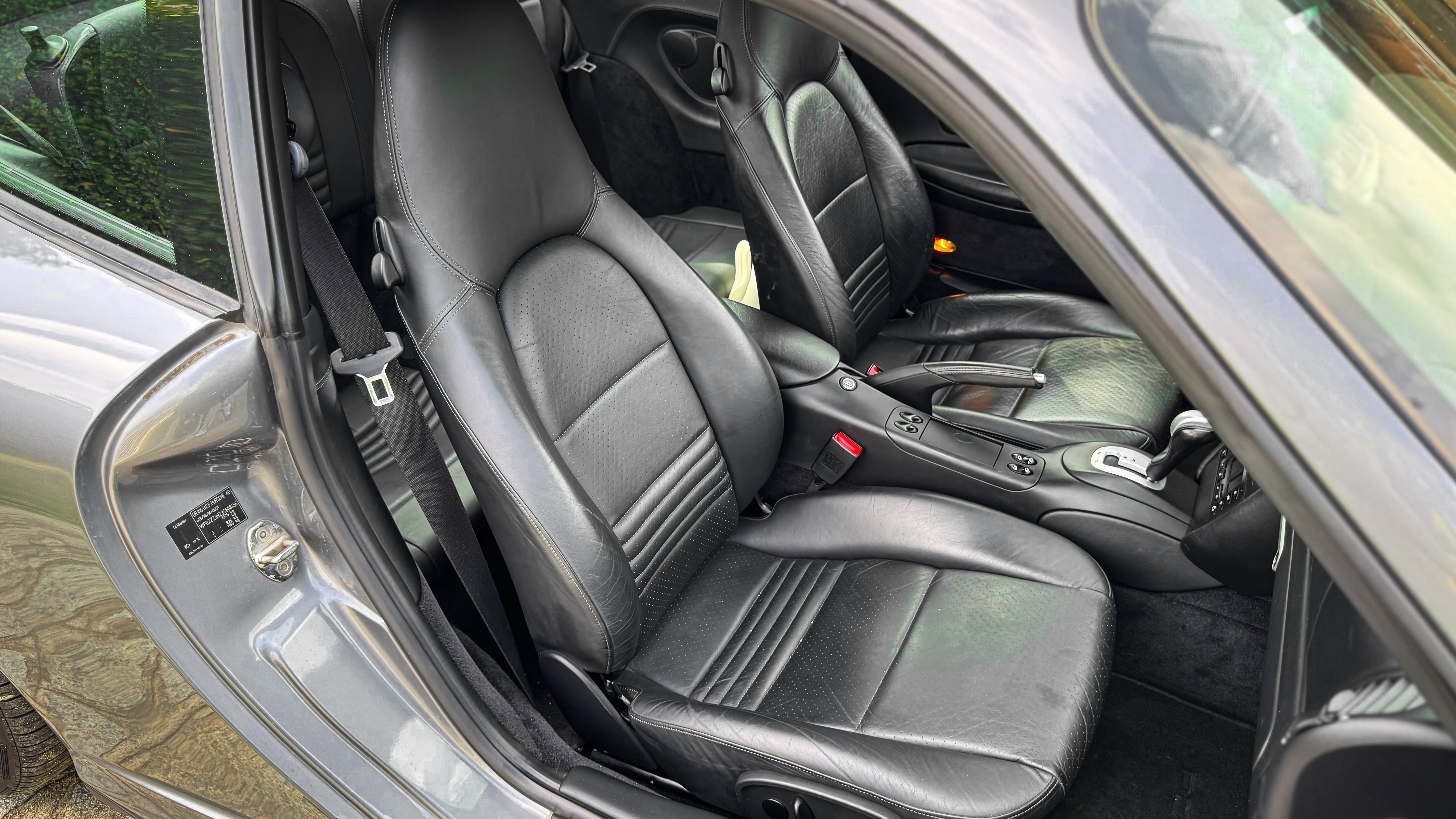 Porsche 911 996 carrera 4S