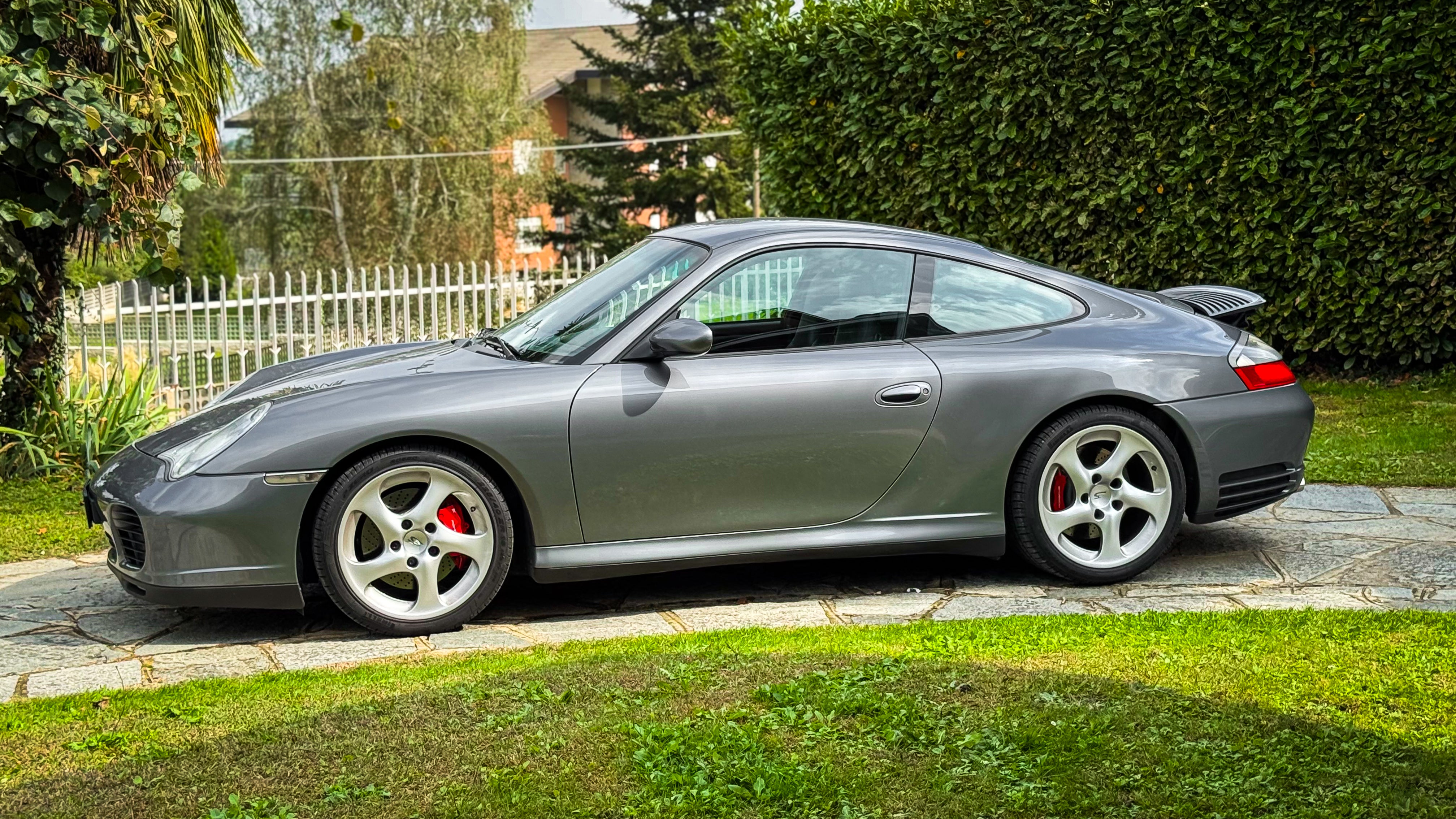 Porsche 911 996 carrera 4S