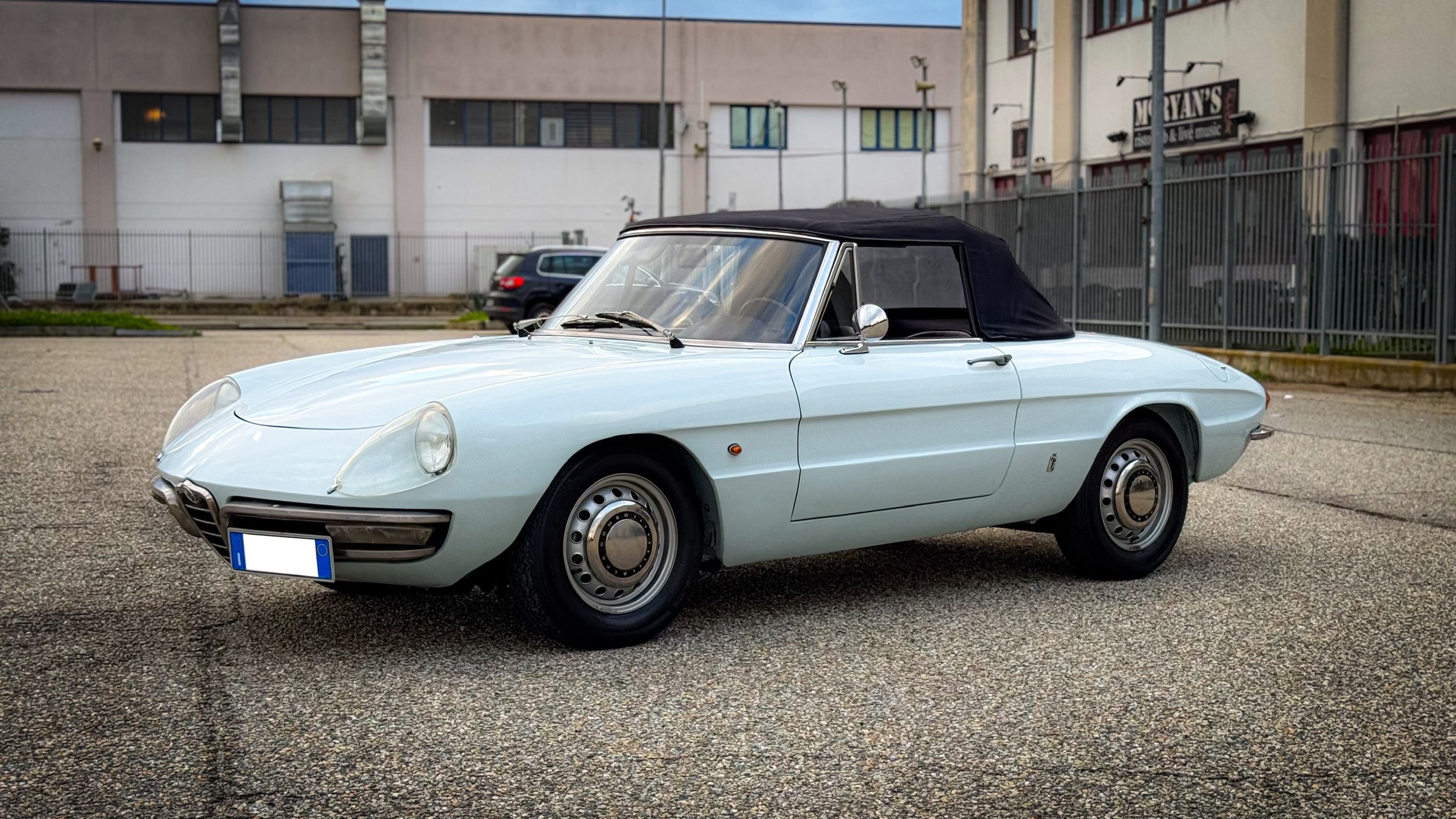 Alfa Romeo Duetto