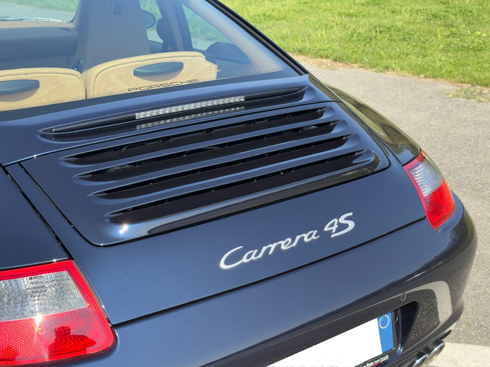 Porsche 911 Carrera 4S Coupé