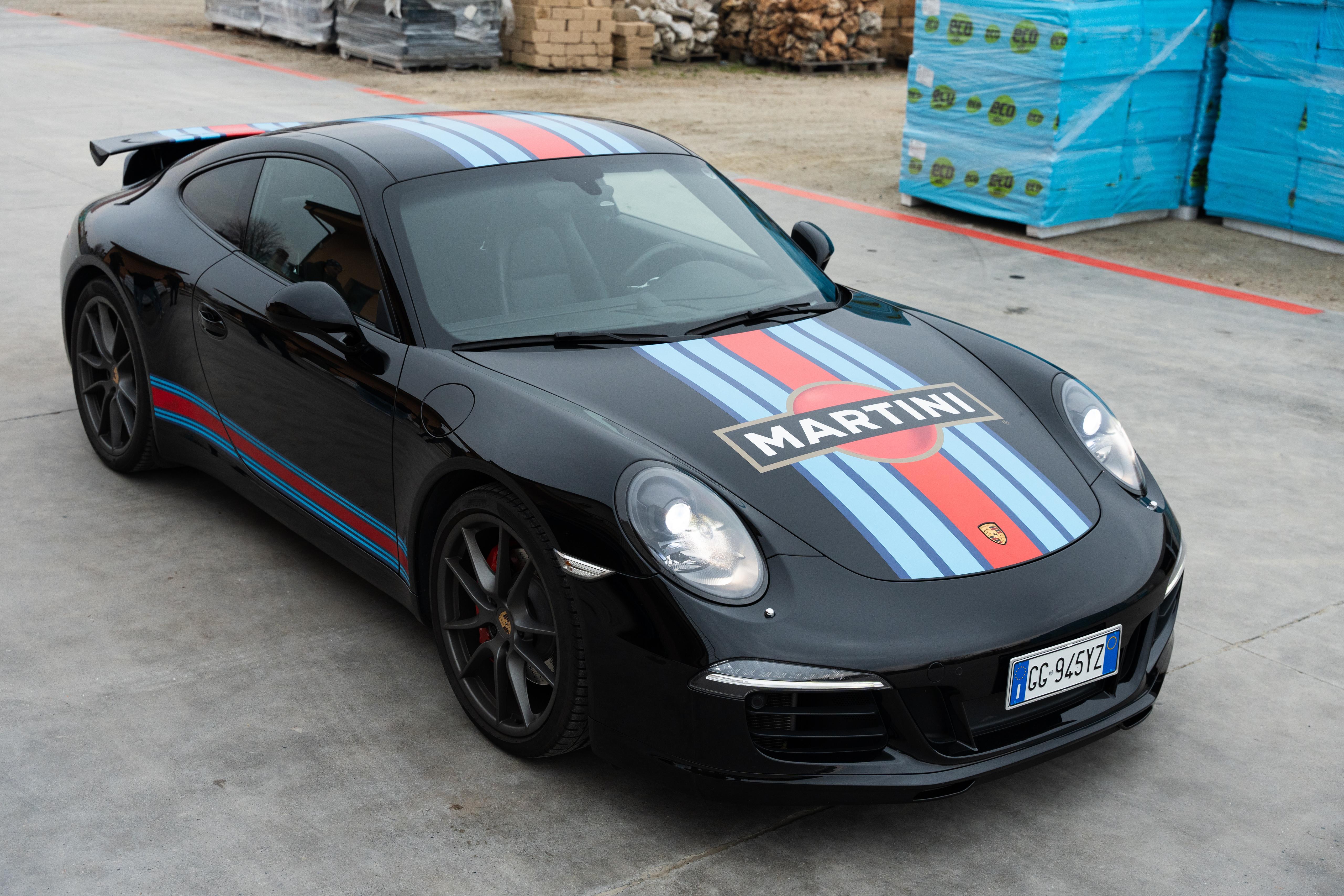 Porsche 991 Martini racing edition