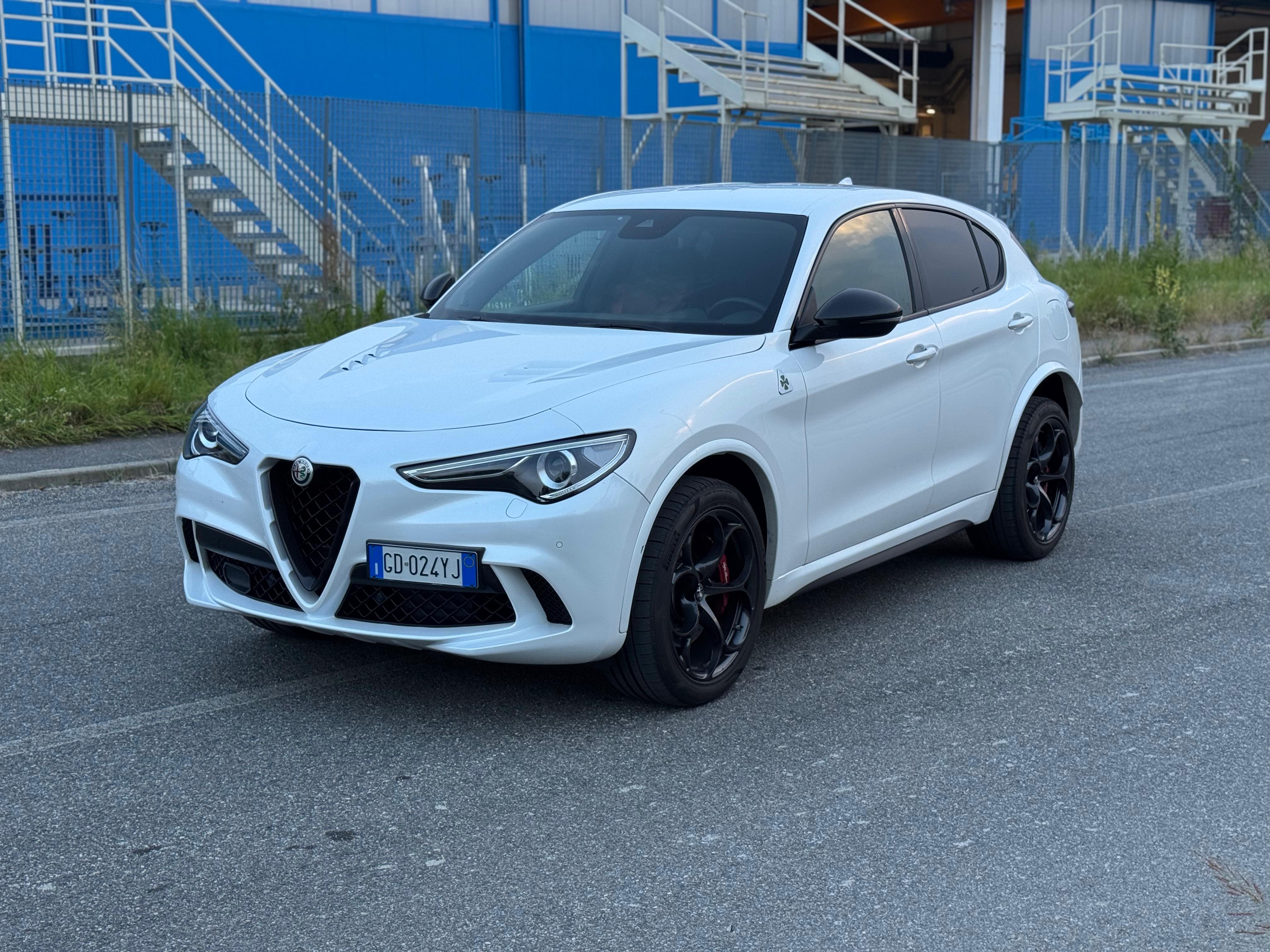 Alfa Romeo Stelvio Quadrifoglio Verde