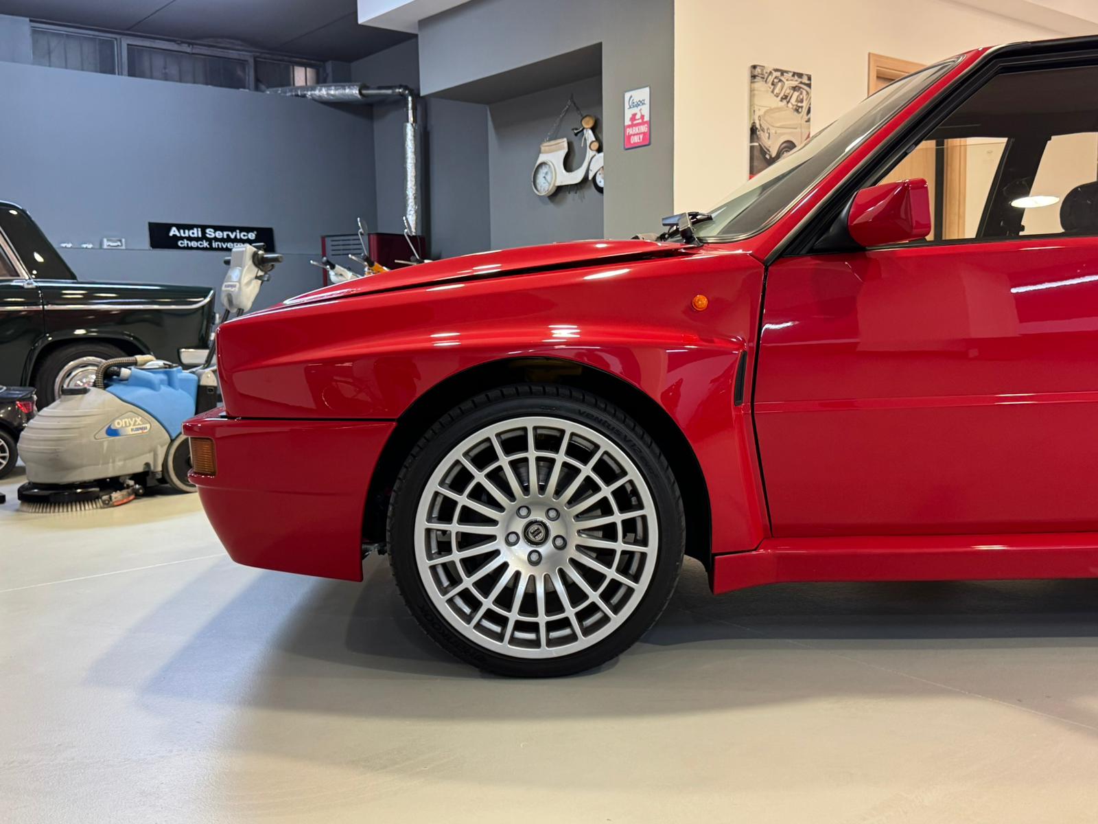 Lancia Delta 2.0i.e. turbo 16V HF integrale
