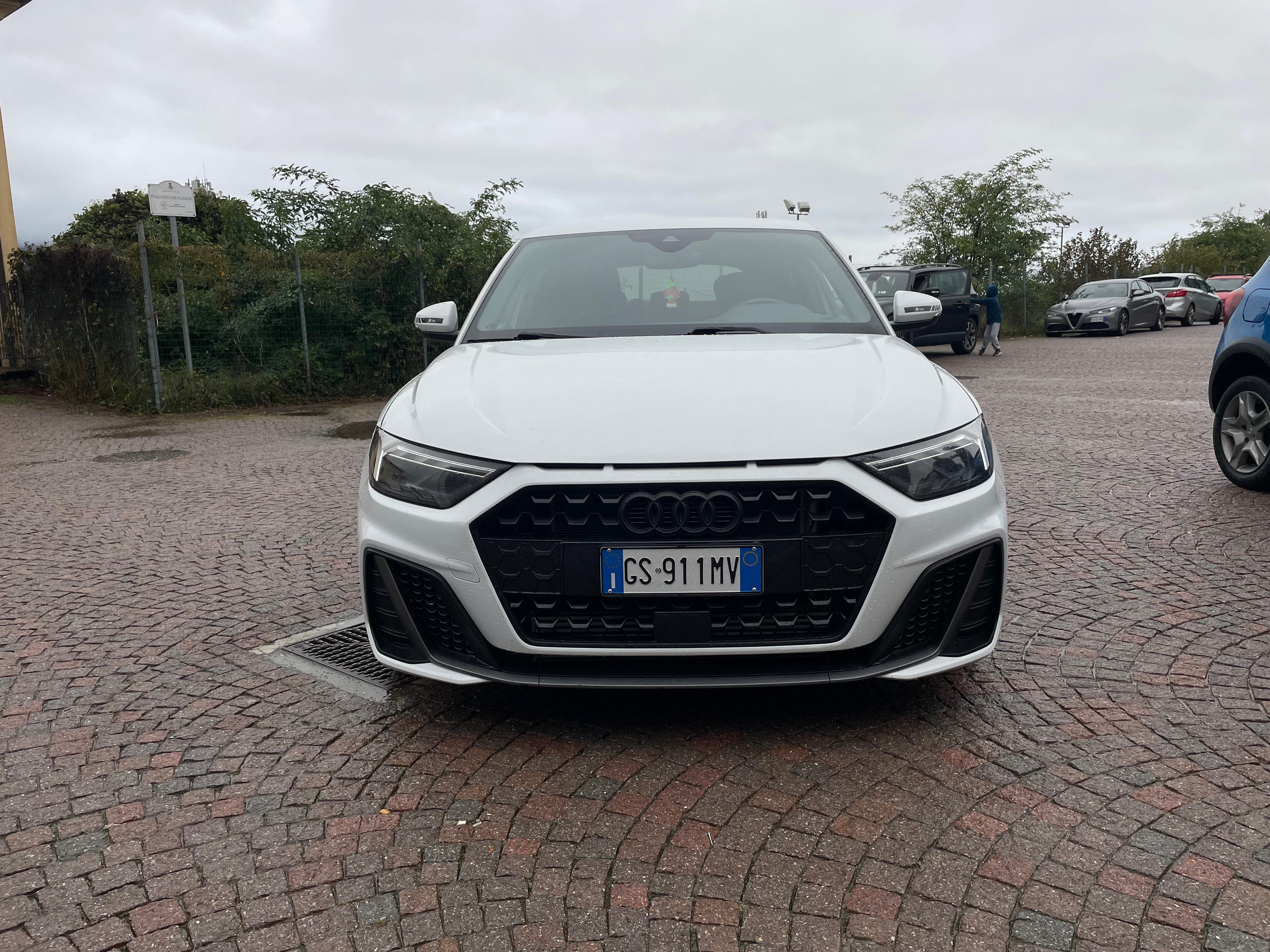 Audi A1 SPB 40 TFSI S tronic S line edition