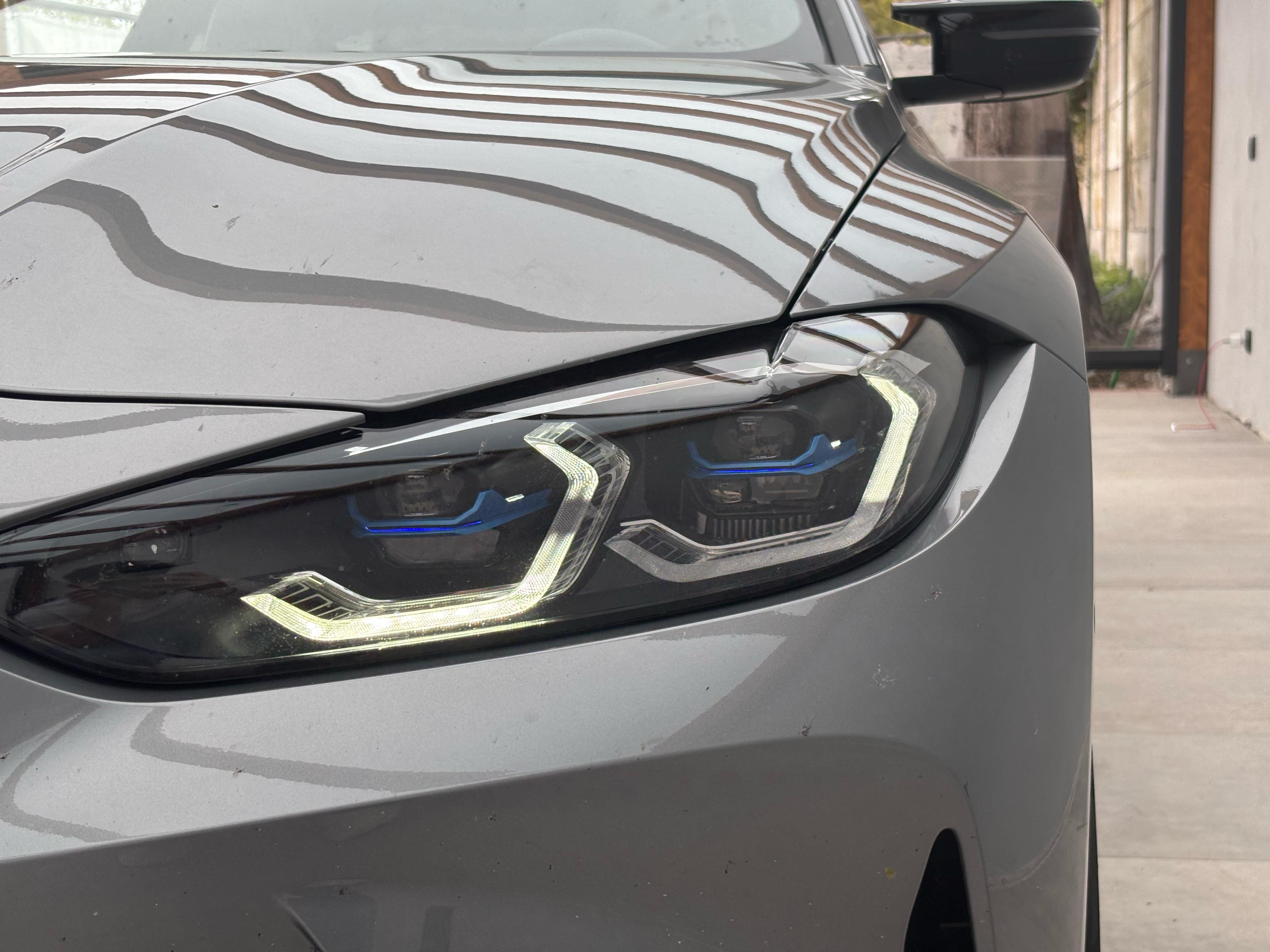 BMW M4 COMPETITION