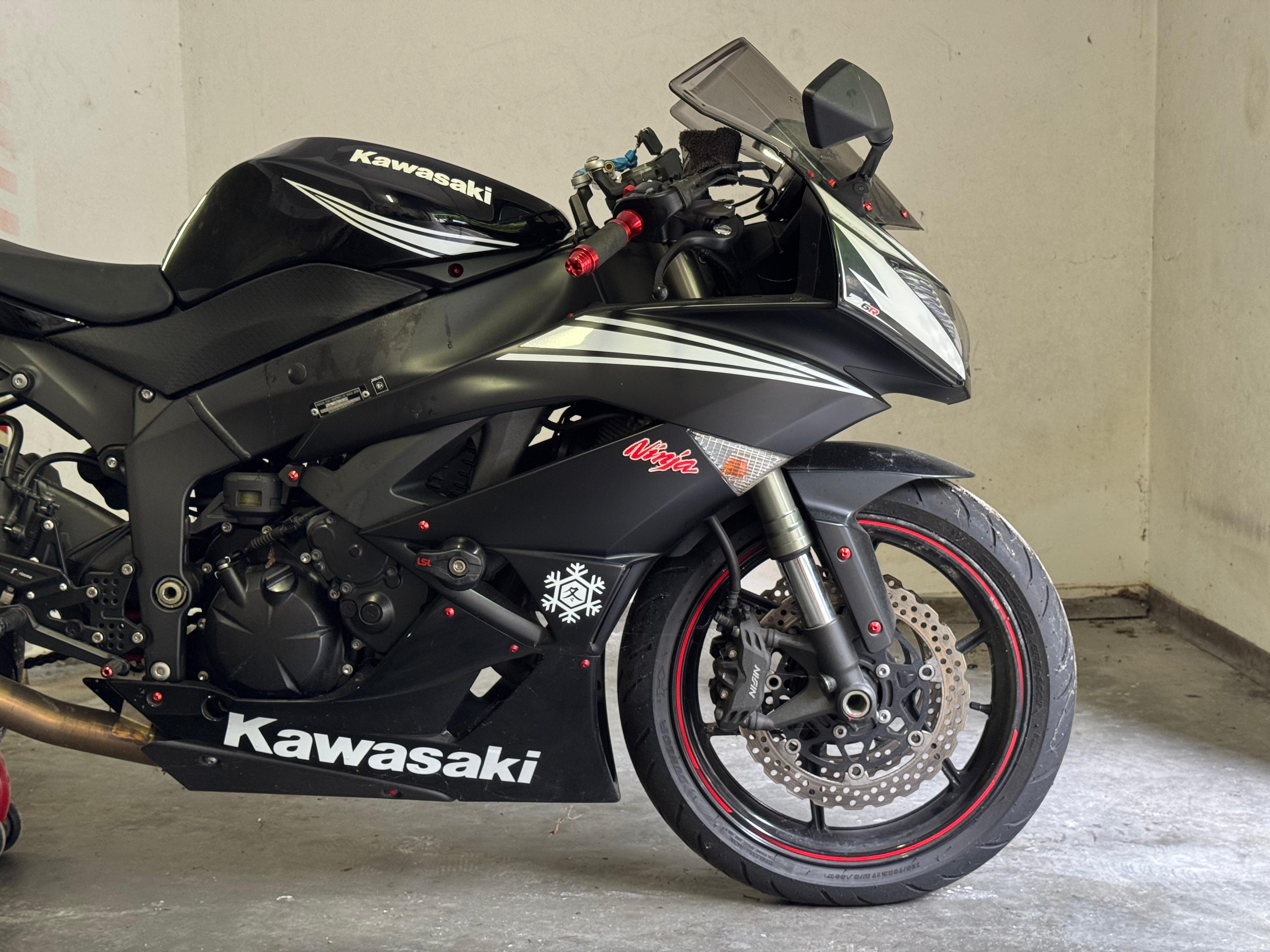 Kawasaki ZX6-R