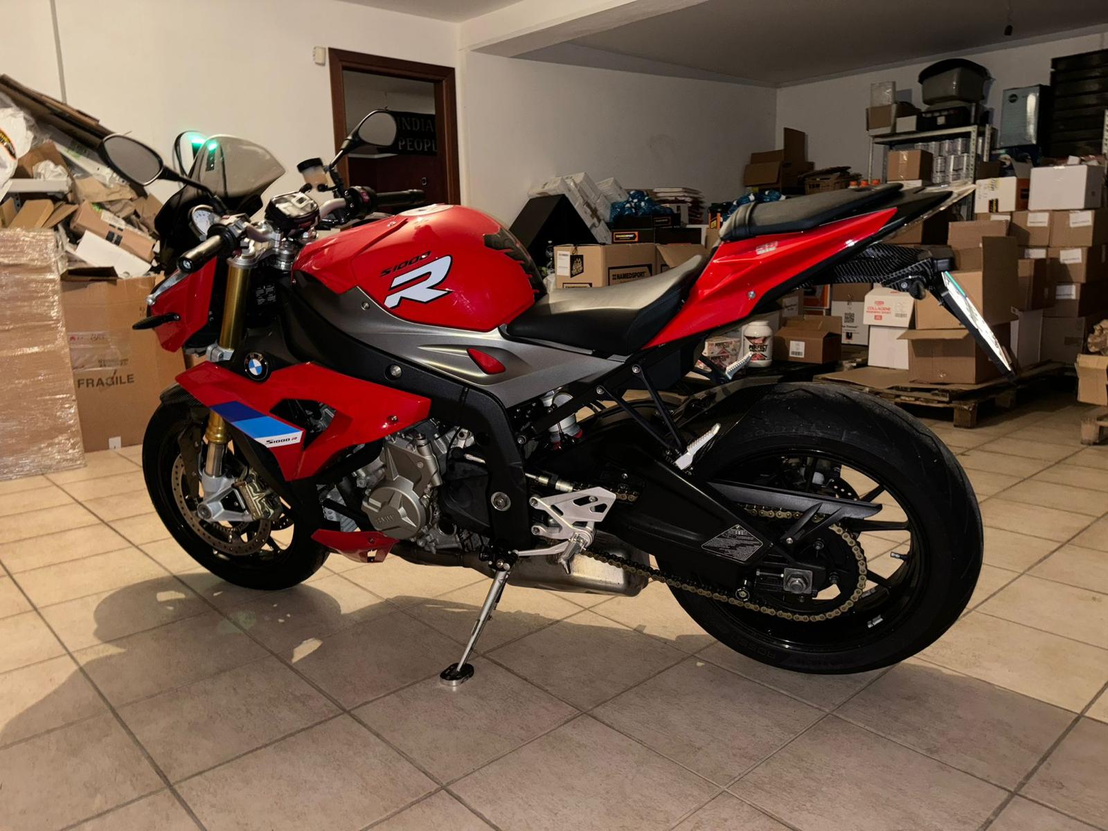 BMW S1000R