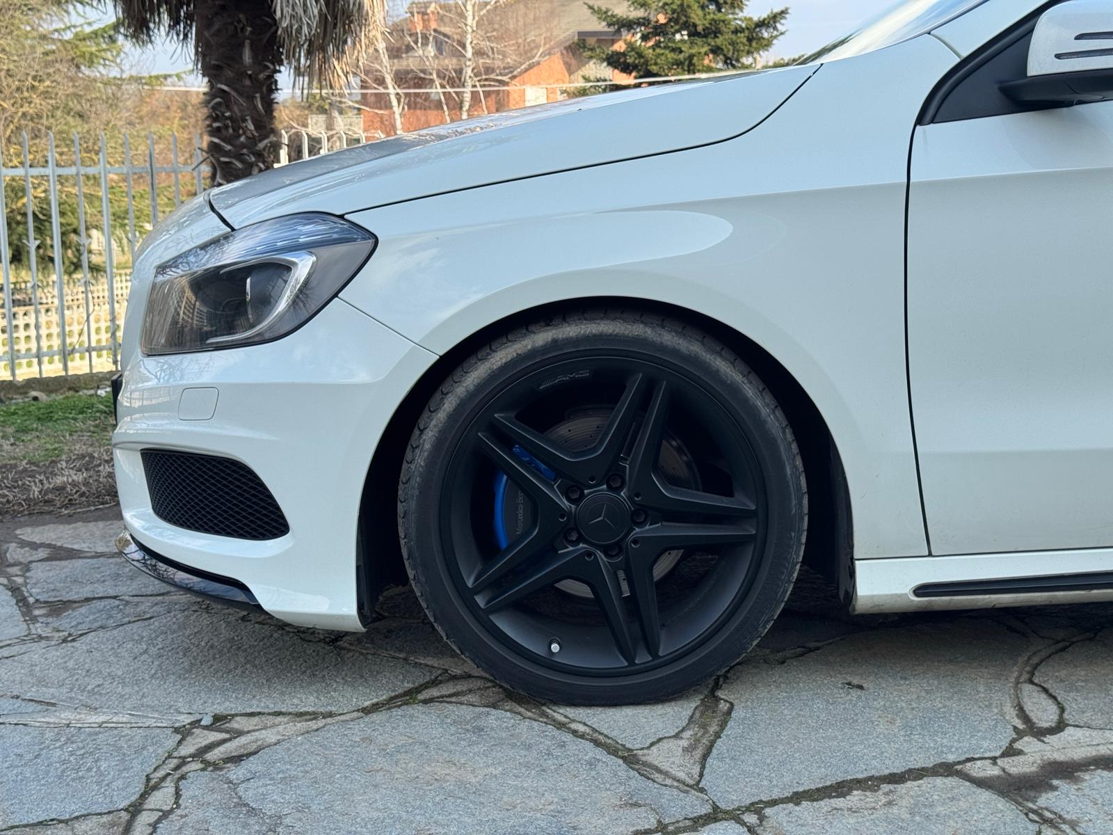 Mercedes-benz A 180 Premium
