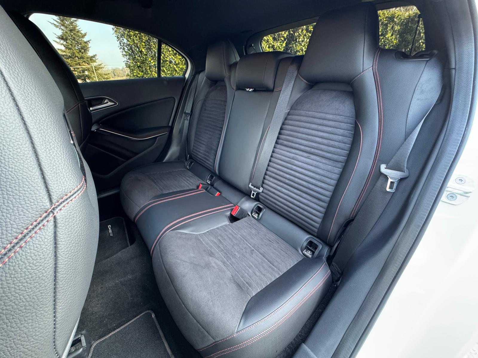 Mercedes-benz A 180 Premium