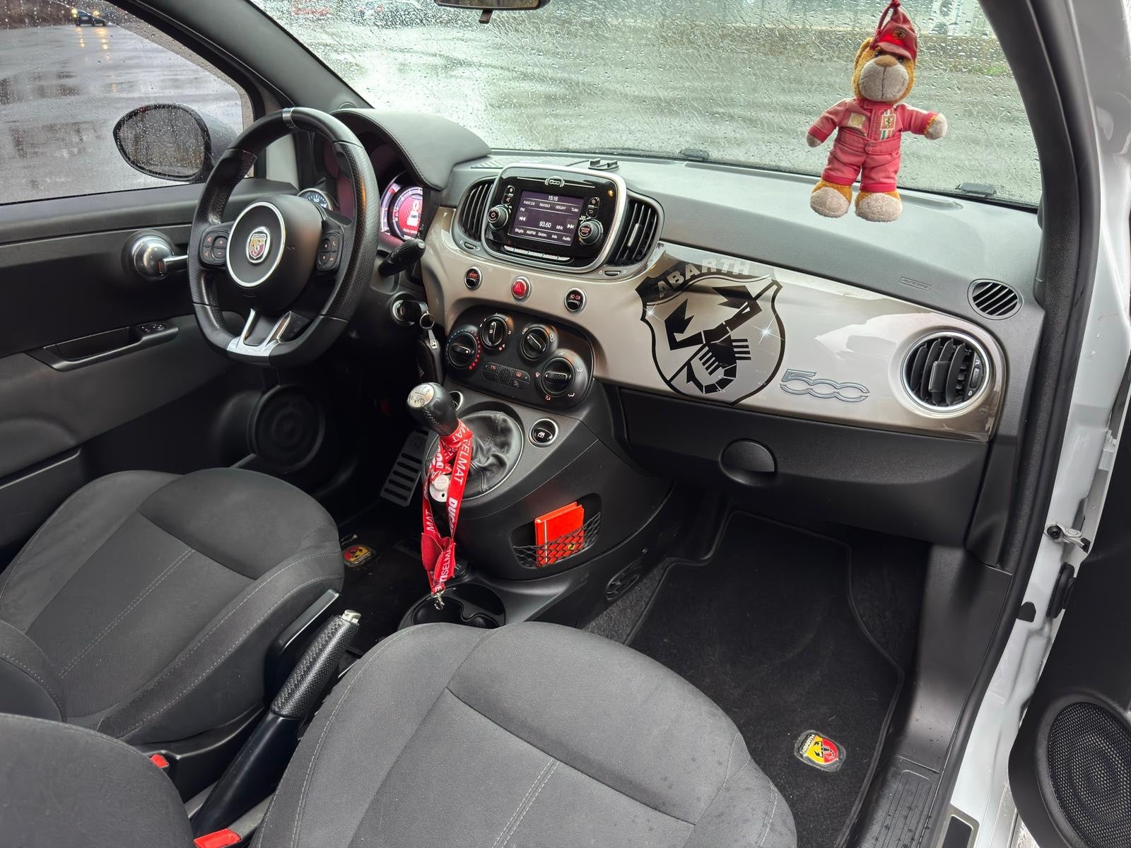 Abarth 595 1.4 Turbo T-Jet 145 CV