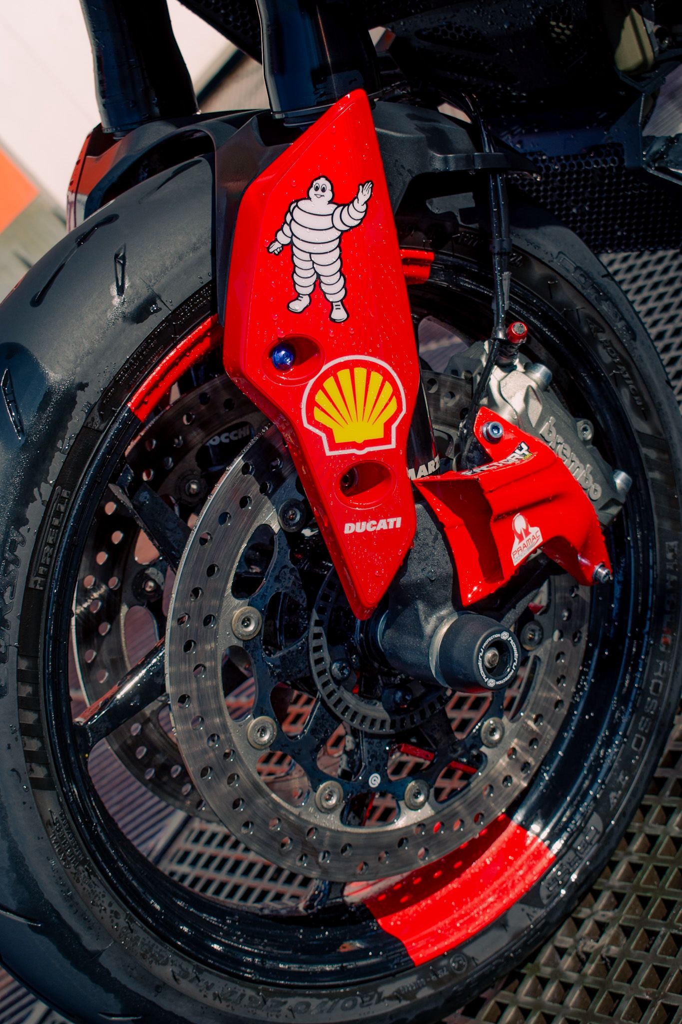 Ducati Hypermotard 950