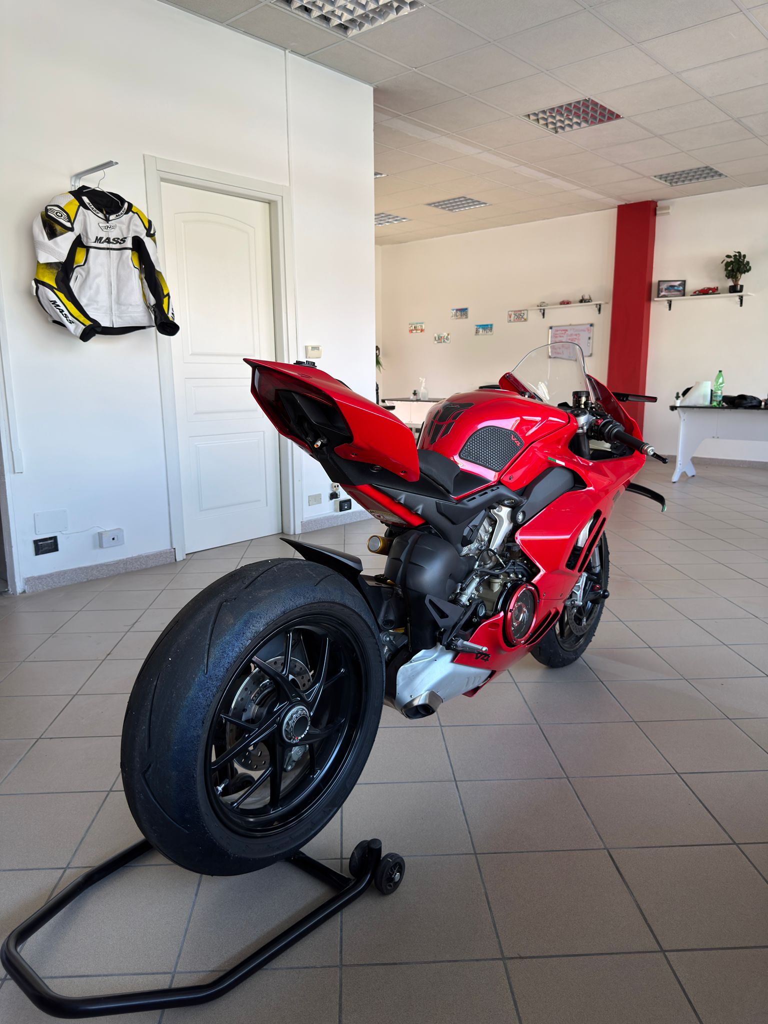 Ducati Paniga v4