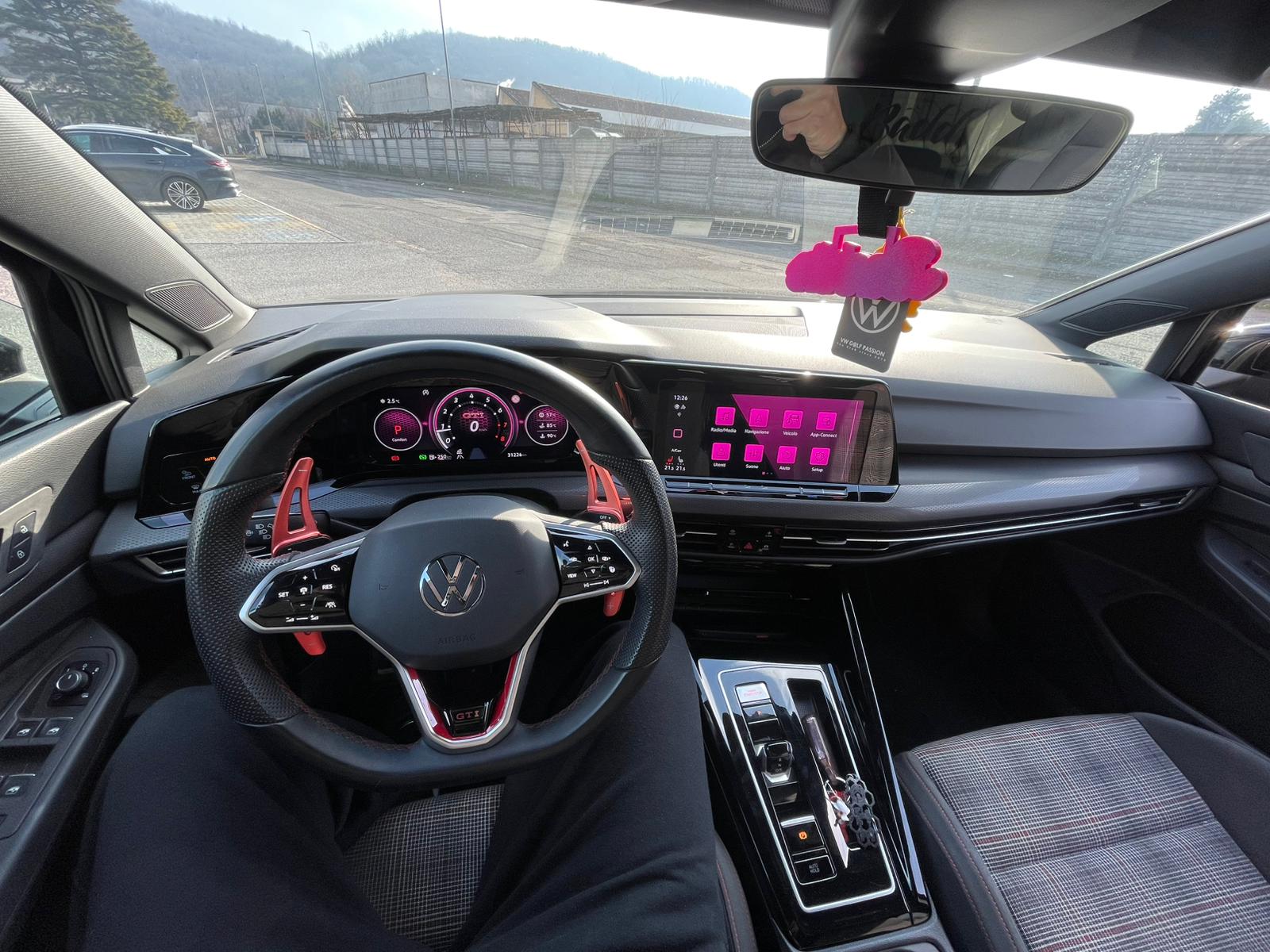 Volkswagen Golf GTI 2.0 TSI